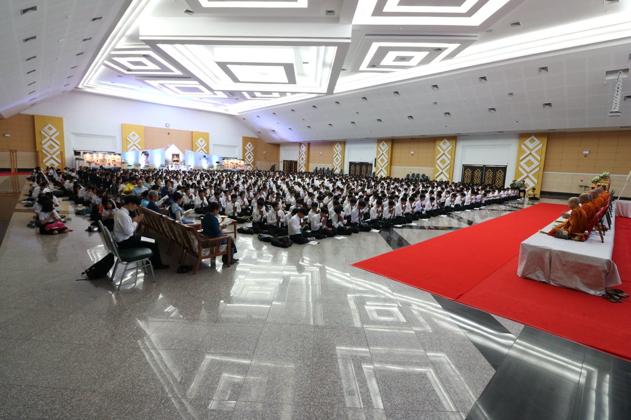 พิธีเจริญพระพุทธมนต์