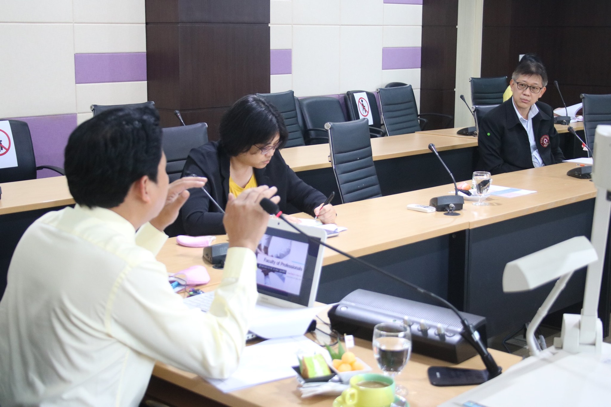 ประชุมคณะกรรมการประจำคณะฯ ครั้งที่ 5/2563