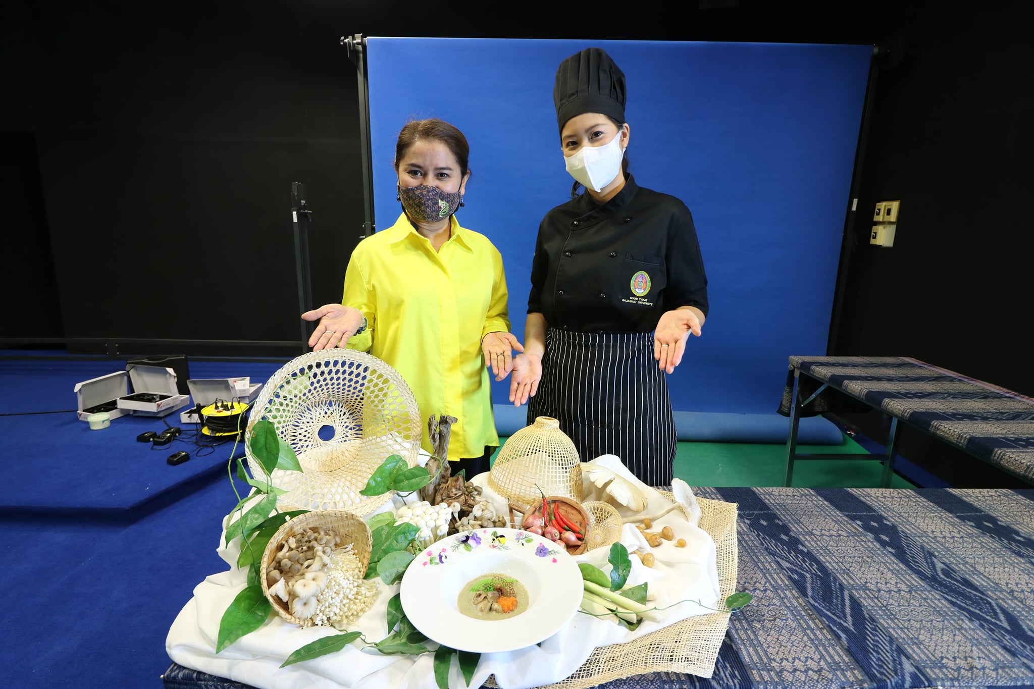พิธีเปิด โครงการรวบรวมและเผยแพร่องค์ความรู้ภูมิปัญญาอาหารอีสาน