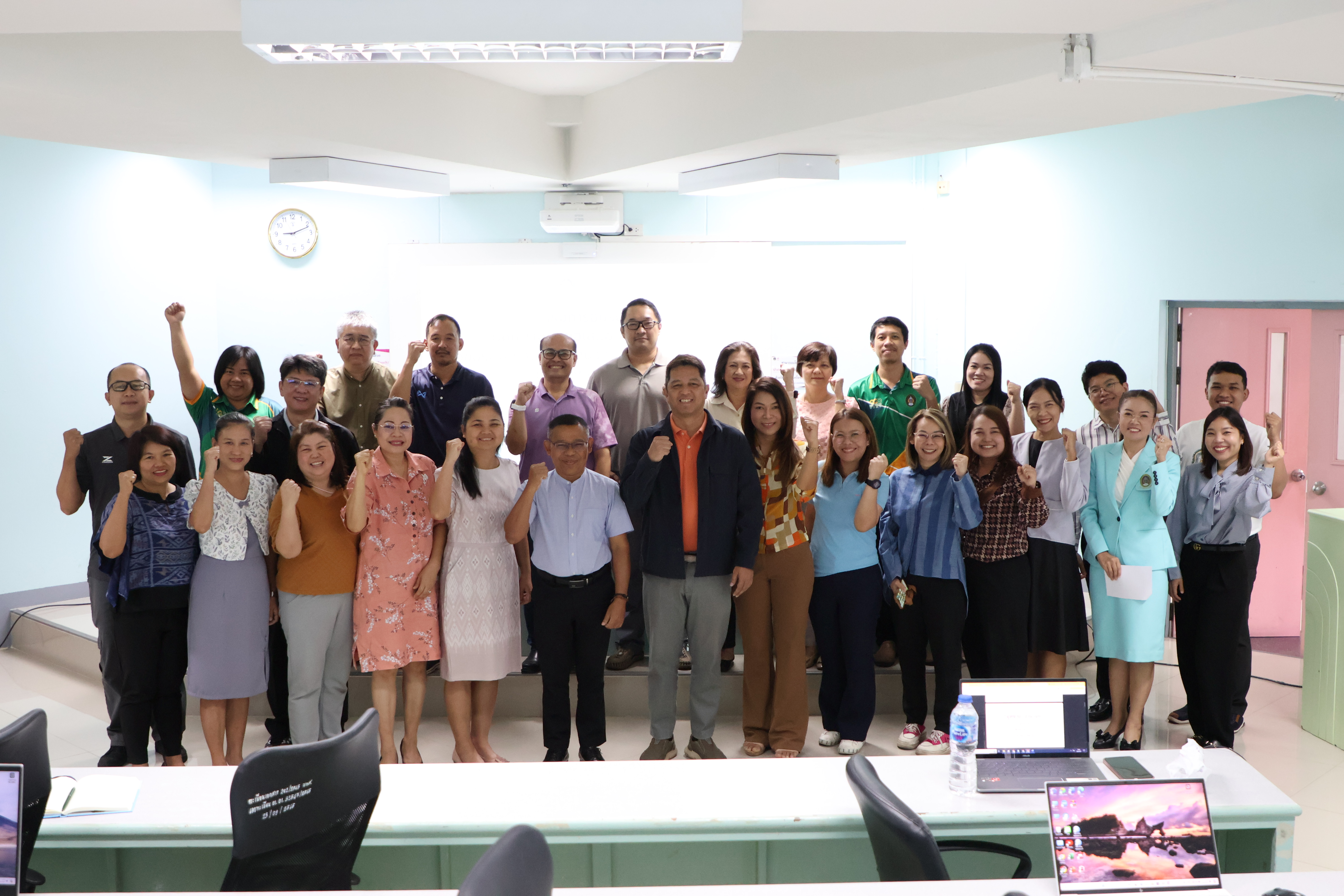 โครงการอบรมเทคนิคการเขียนข้อเสนอโครงการวิจัย ประเภททุนมูลฐาน