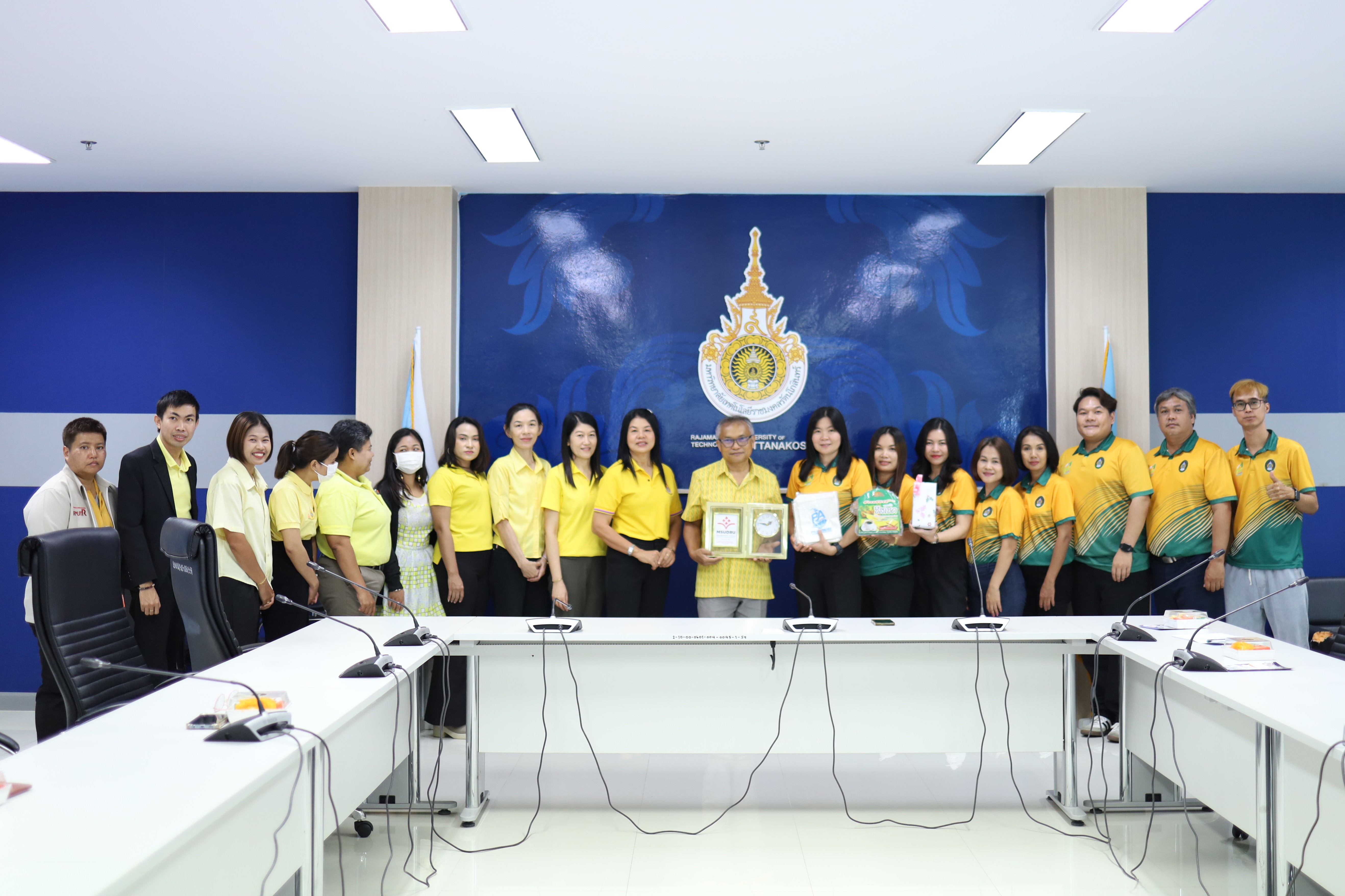สำนักงานคณะวิทยาการจัดการ แลกเปลี่ยนองค์ความรู้ 2 สถาบันการศึกษา