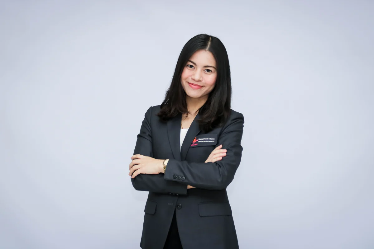นางสาวหทัยชนก วงค์บุญชา